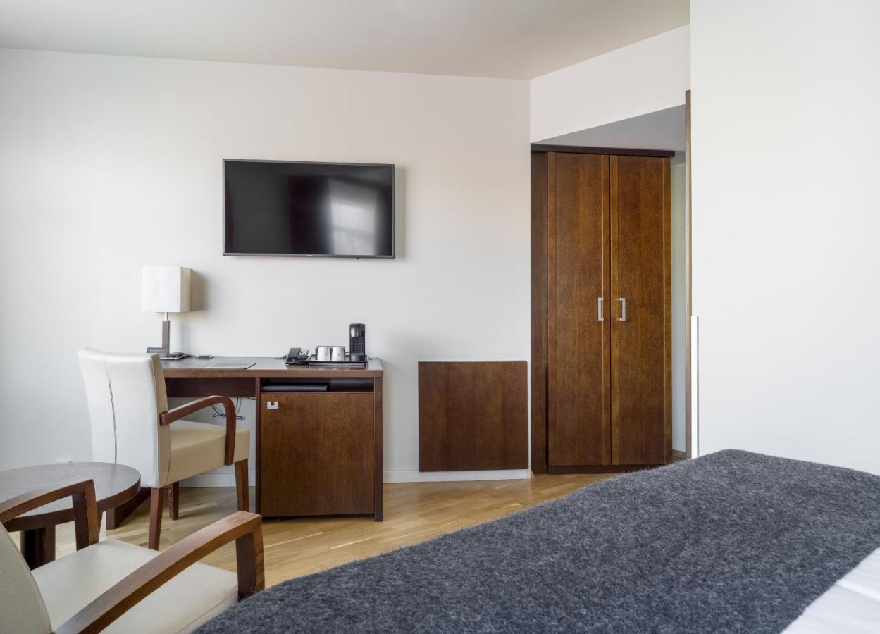 Hotel Kea By Keahotels Акурейрі Екстер'єр фото